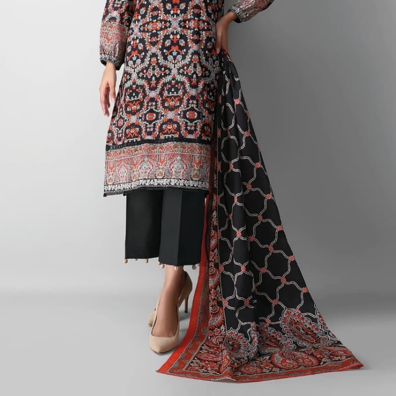 Fabrics 3 Piece Suit

Printed Lawn |Top Bottom Dupatta

A210517A