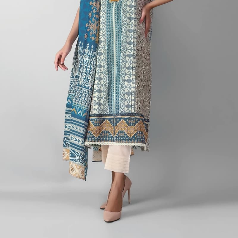 Fabrics 3 Piece Suit

Printed Lawn |Top Bottom Dupatta

A21344A