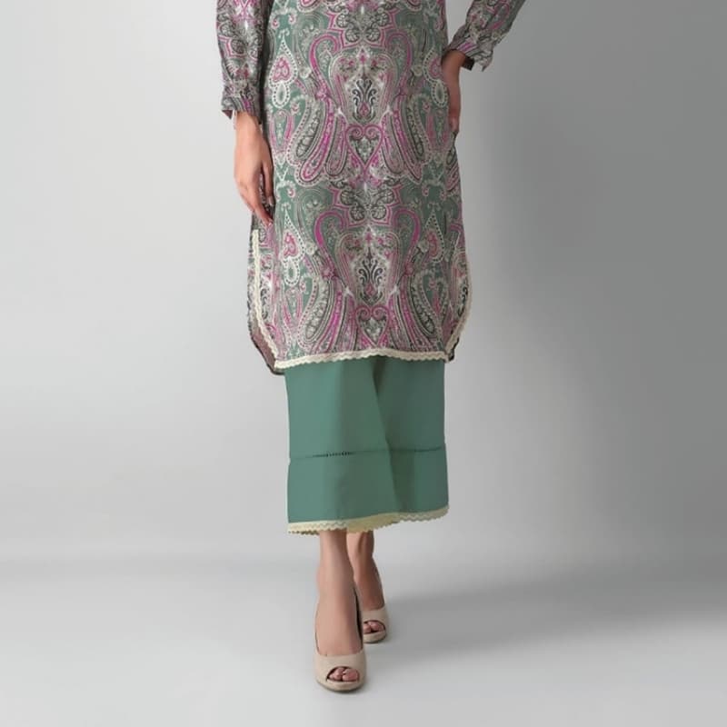 Fabrics 2 Piece

Printed Lawn |Top Bottom

J21335 green