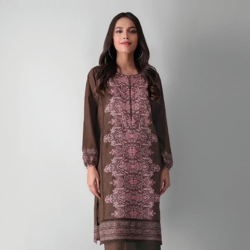 Fabrics 2 Piece

Printed Lawn |Top Bottom J21334 brown
