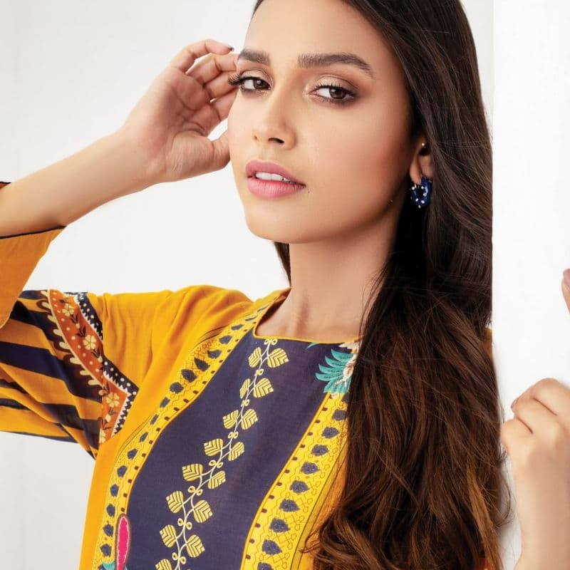 1 Pc Digital Lawn Shirt
   SS-24-21-2-Yellow