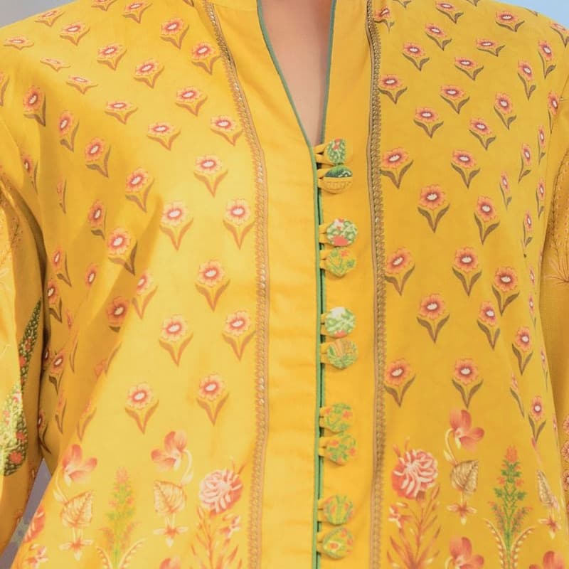 3 Pc Digital Lawn Suit With Digital Doria Lawn Dupatta.   : SS-13.1-21-Yell