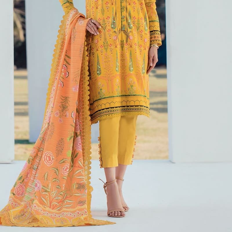 3 Pc Digital Lawn Suit With Digital Doria Lawn Dupatta.   : SS-13.1-21-Yell