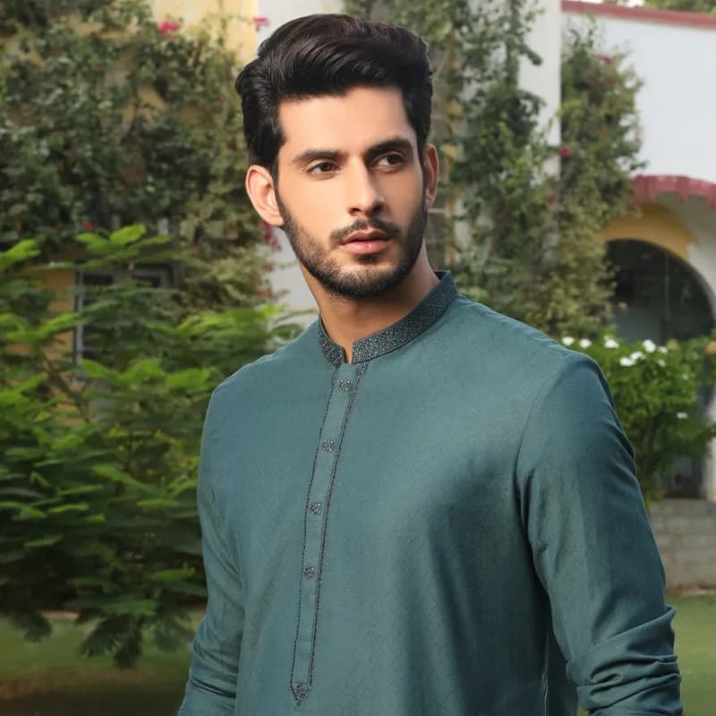 Semi-Formal Kurta For Men With Computerized Machine Embroidery On Collar Pl