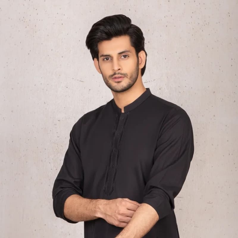 Rs.2990

Semi-Formal Kurta For Men With Computerized Machine Embroidery On 