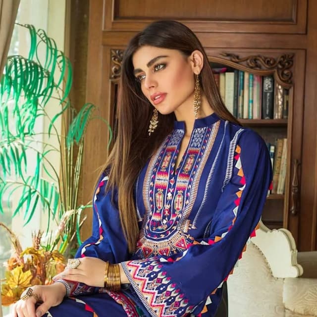 3PC Unstitched Lawn Embroidered Suit With Jacquard Dupatta MJ-86