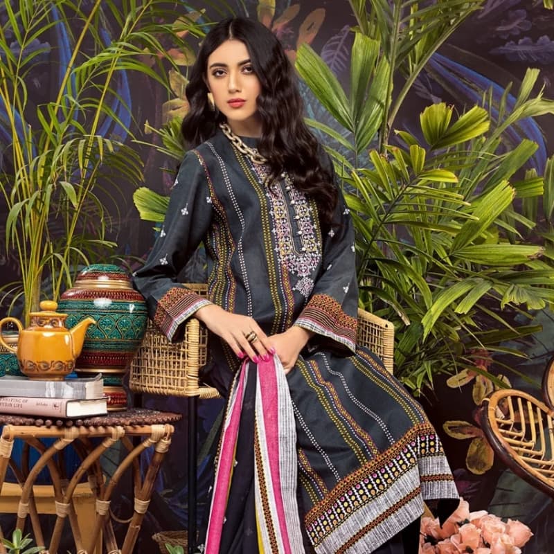 3PC Unstitched Embroiderd Printed Lawn Suit With Printed Lawn Dupatta CL-10