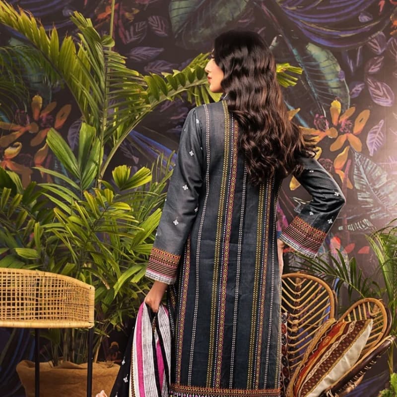 3PC Unstitched Embroiderd Printed Lawn Suit With Printed Lawn Dupatta CL-10
