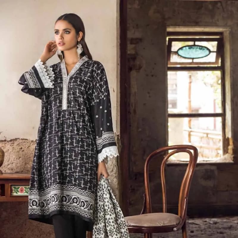 3PC Unstitched Embroidered Lawn Suit With Lawn Dupatta B-12013